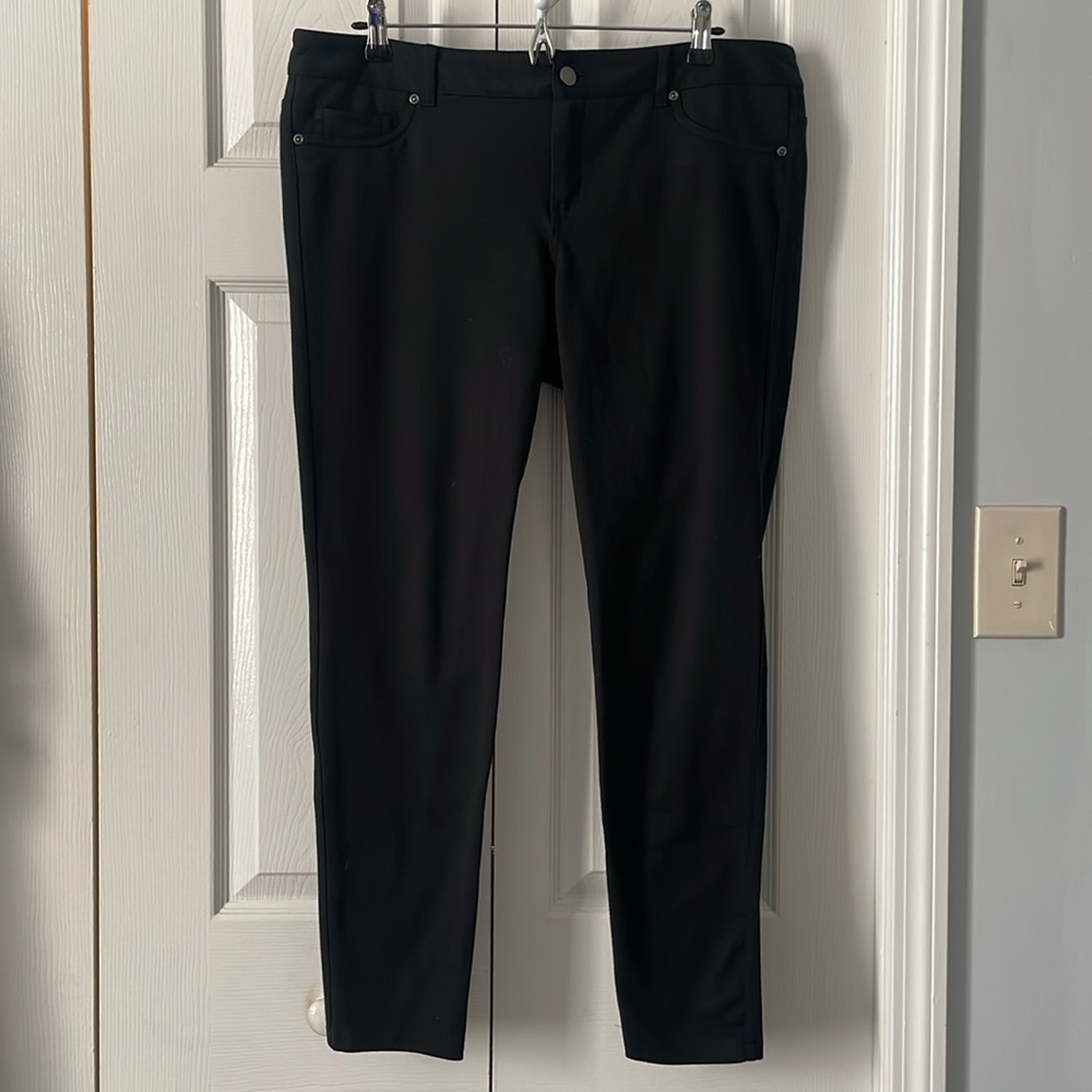New York & Company Black Stretch Leggings